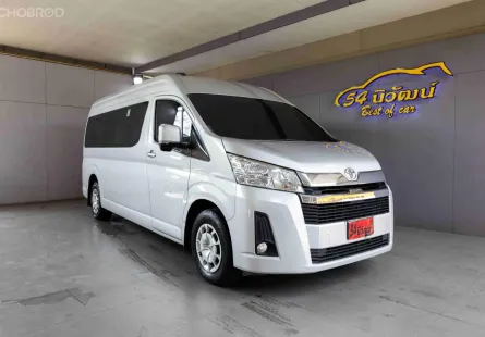 2020 TOYOTA COMMUTER 2.8 GL AT