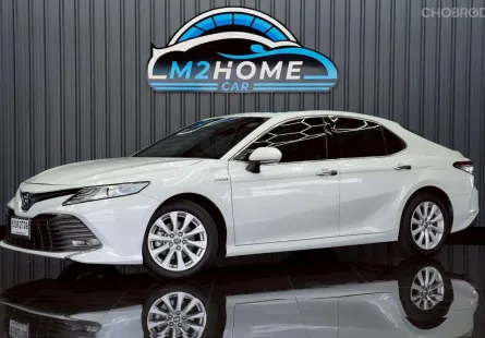 TOYOTA CAMRY 2.5 HYBRID AT ปี 2019 สีขาว