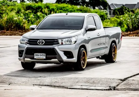 2019 Toyota Hilux Revo 2.4 รถกระบะ 