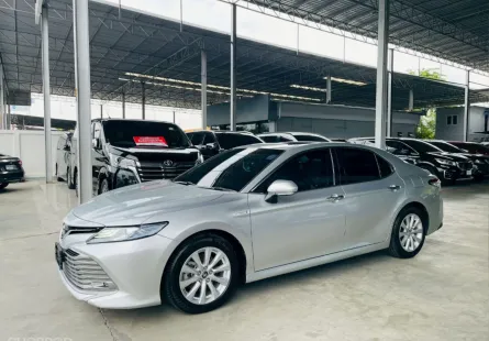 TOYOTA CAMRY 2.5 HV HYBRID ปี 2019 รถสวย สภาพพร้อมใช้ ไมล์น้อย รับประกันตัวถังสวย