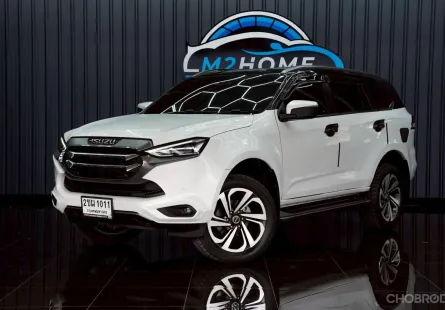 ISUZU MU-X 3.0 ULTIMATE AT ปี 2021 จด 2022 สีขาว
