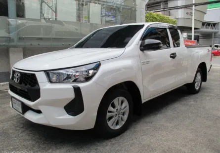 2024 Toyota Hilux Revo 2.4  ENTRY (โฉมใหม่ เครื่องยูโร 5 ) รถสวยสภาพใหม่มาก  ฟรีดาวน์
