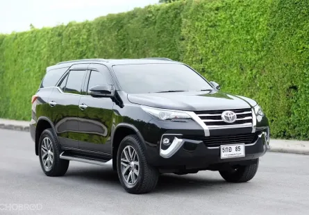 Toyota Fortuner 2.4 V 2019 สีดำเงางาม รถบ้านแท้ 100% มือเดียวป้ายแดง  เจ้าของขายเอง  