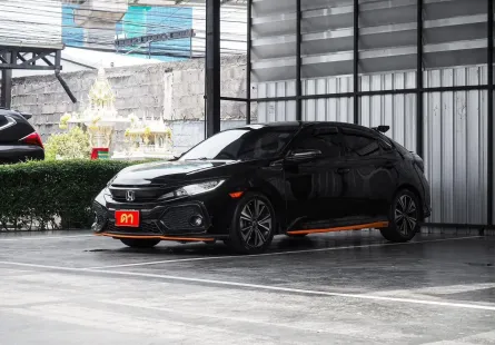 2017 Honda CIVIC 1.5 i-VTEC Turbo รถเก๋ง 5 ประตู ออกรถง่าย