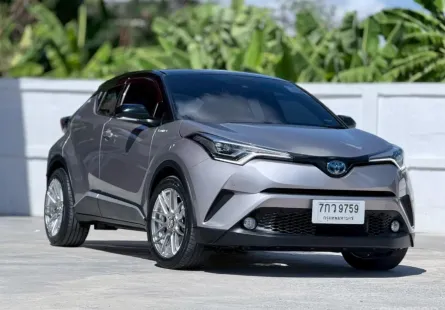 Toyota C-HR 1.8 HV 2018 รถครอบครัวสุดประหยัด