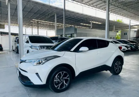 TOYOTA CH-R 1.8 MID ปี 2020 รถสวย สภาพพร้อมใช้ ไมล์น้อย TOP สุด รับประกันตัวถังสวย