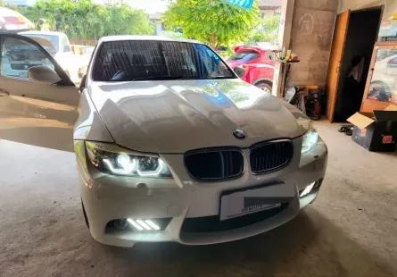 2012 BMW 3 Series 2.0 320i รถเก๋ง 4 ประตู ออกรถ 0 บาท