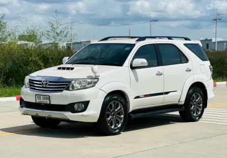 2013 Toyota Fortuner 3.0 TRD Sportivo SUV รถบ้านแท้ ไมล์น้อย เจ้าของขายเอง 