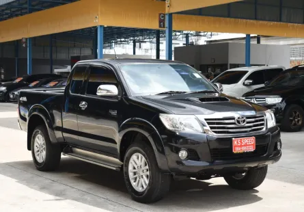 Toyota Vigo 2.5E Smart Cab Prerunner สีดำ เกียร์ธรรมดา ปี2015