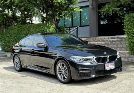 2020 BMW 520D MSPORT G30 รถมือเดียวออกป้ายแดง รถวิ่งน้อย เข้าศูนย์ทุกระยะ ไม่เคยมีอุบัติเหตุครับ