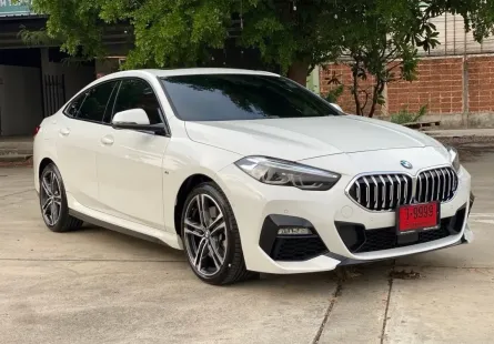 2022 BMW 2 Series 2.0 220i รถเก๋ง 4 ประตู รถบ้านแท้ มือเดียวป้ายแดง เจ้าของขายเอง 