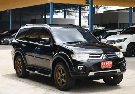 Mitsubishi Pajaro Sport 2.5GT สีดำ เกียร์ออโต้ ปี 2015