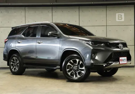 2023 Toyota FORTUNER 2.4 Leader V SUV AT ไมล์เเท้ 3 หมื่น MODEL MINORCHANGE 2023 รุ่นปัจจุบัน B4304