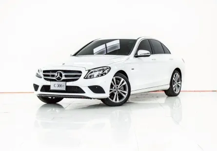 3B066 MERCEDES-BENZ C300e AVANTGARDE (W205) AT 2020