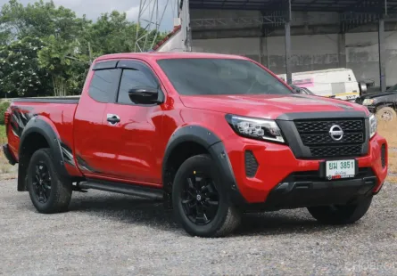 NISSAN NAVARA 2.3 CAB BLACK EDITION CALIBRE M/T ปี2023(MNC) สีแดง
