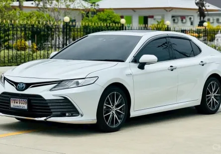 Toyota Camry 2.5 HEV Premium Luxury ปี 2023 รถบ้าน 100% มือเดียวป้ายแดง ไมล์น้อย 
