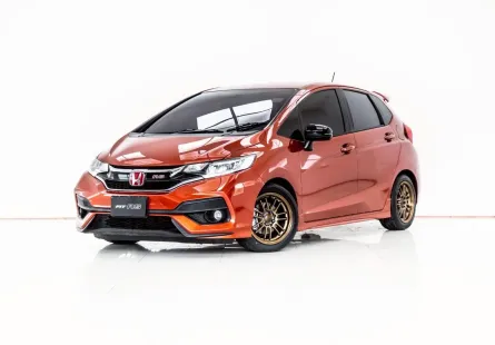 3B071 HONDA JAZZ GK 1.5 RS AT 2017