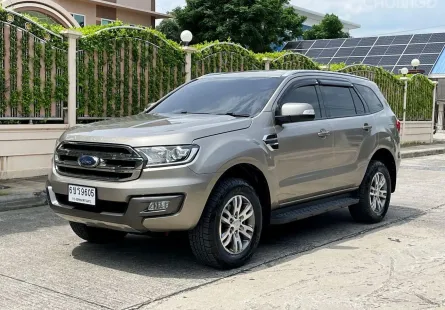 Ford Everest 2.2 Titanium ปี 2016 พร้อมใช้งานทันที