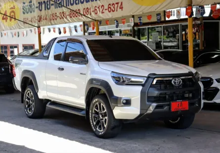 2022 Toyota HILUX REVO 2.4 SMART CAB Rocco Prerunner Pickup