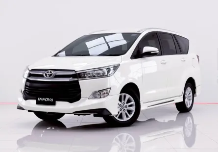 6B140  TOYOTA INNOVA 2.8 CRYSTA G AT 2017