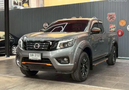 NISSAN NAVARA NP300 2.5 Calibre E Black Edition King Cab ปี2020