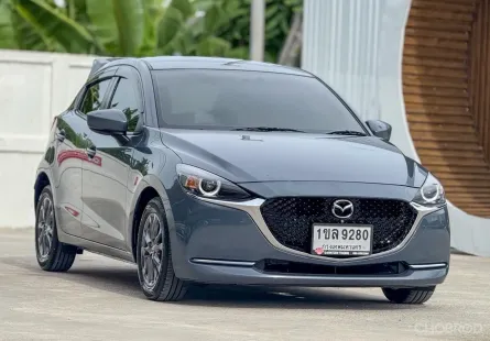 Mazda Mazda2 1.3 Sports (5Door) 2020 สีเทาสวยงาม