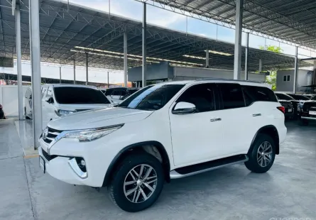 TOYOTA FORTUNER 2.4 V ปี 2020 รถสวย มือแรกออกห้าง สภาพพร้อมใช้ ไมล์น้อย 8 หมื่นโล รับประกันตัวถังสวย