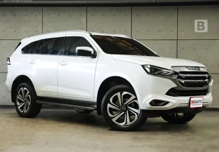 2021 Isuzu MU-X 3.0 Ultimate 4X2 SUV AT ไมล์แท้ 6 หมื่น รุ่น TOP สุด 2WD (FULL OPTION) B2052