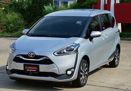 2021 Toyota Sienta 1.5 V รถตู้/MPV รถสวย