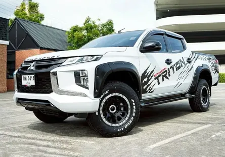 2022 Mitsubishi TRITON 2.4 DOUBLE CAB GLS Plus Double Cab