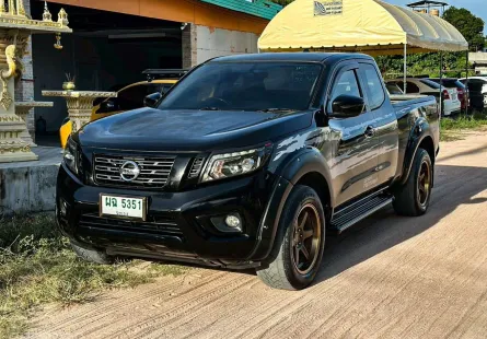 Nissan Navara NP300 King Cab 2.5 Calibre E Black Edition ธรรมดา ปี 2018 ผ่อนเริ่มต้น 5,xxx บาท