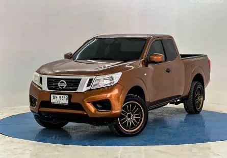 Nissan Navara NP300 King Cab 2.5 S ธรรมดา ปี 2017จด2018 ผ่อนเริ่มต้น 4,xxx บาท