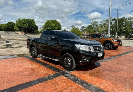Nissan Navara NP300 King Cab 2.5 S ธรรมดา ปี 2017จด2018 ผ่อนเริ่มต้น 4,xxx บาท