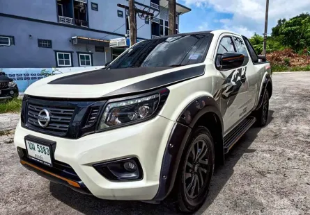 Nissan Navara NP300 King Cab 2.5 Calibre E Black Edition ปี 2019จด2020 ผ่อนเริ่มต้น 5,xxx บาท