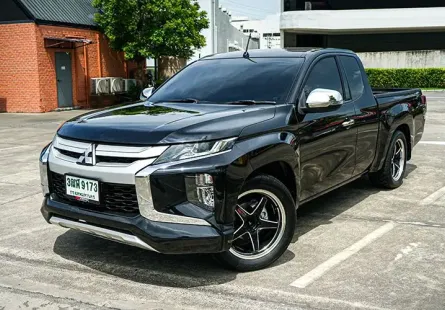 2021 MITSUBISHI TRITON 2.5 GLX MEGA CAB