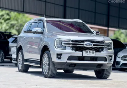 Ford Everest 2.0 Bi-Turbo Titanium+ 2023 ไมล์น้อย รถครอบครัว