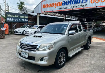 Toyota Vigo Champ Smart Cab 2.5 E เกียร์ธรรมดา ปี 2013 ผ่อนเริ่มต้น 4,xxx บาท
