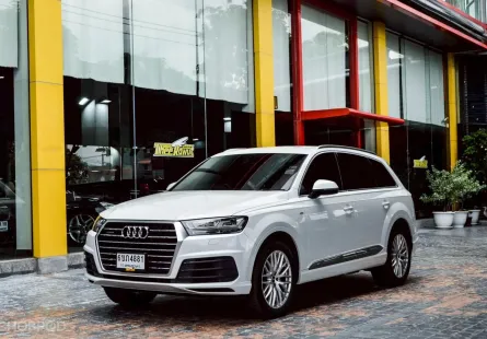 Audi Q7 3.0 45 TDI 2019 รถครอบครัวสุดพรีเมียม รถสวย ไมล์น้อย มือเดียวป้ายแดง  เจ้าของขายเอง 