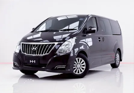 6B127 HYUNDAI H-1 2.5 DELUXE A2 AT 2018