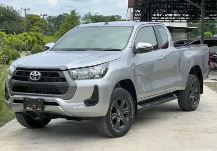 TOYOTA HILUX REVO 2.4 ENTRY SMART CAB PRERUNNER ปี 2020 สีเทา (โฉมหมูป่า)