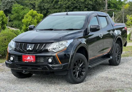 MITSUBISHI TRITON 2.4 MIVEC PLUS ATHLETE สี่ประตู M/T ปี2018 สีดำ