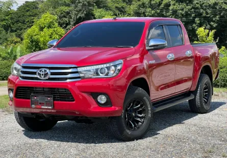 TOYOTA HILUX REVO 2.4 E PLUS PRERUNNER สี่ประตู ปี2017(แท้) M/T สีแดง