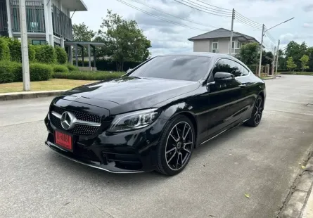 Mercedes-Benz C-Class 2.0 C200 Coupe 2024  รถบ้านมือสอง  ไมล์น้อย มือเดียวป้ายแดง เจ้าของขายเอง  