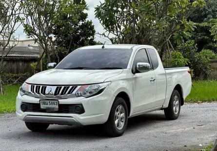 2015 MITSUBISHI TRITON 2.4 GLX เครื่องเบนซิน 