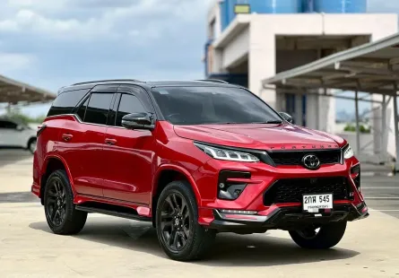 TOYOTA FORTUNER 2.8 GR SPORT BLACK TOP 4WD ปี 2022