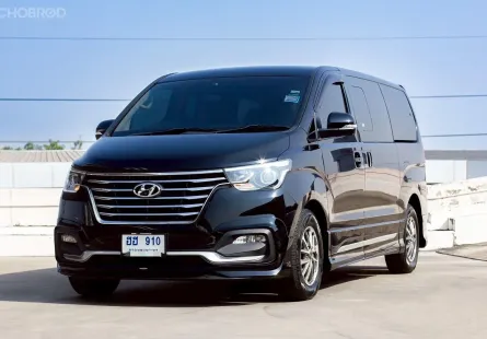 Hyundai H-1 2.5 Deluxe 5A/T ปี 2019