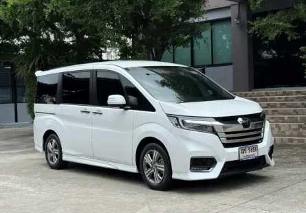 2022 HONDA STEPWAGON G-EX รถมือเดียวป้ายแดง วิ่งน้อยเพียง 25,000 กม รุ่นTOPสุด รถไม่มีอุบัติเหตุครับ