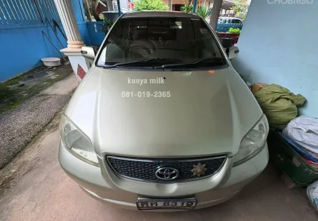 2004 Toyota VIOS 1.5 E IVORY รถเก๋ง 4 ประตู 