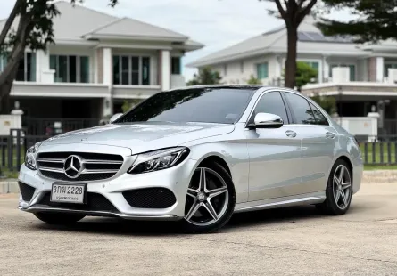 Mercedes-Benz C-Class C300 AMG Dynamic W205 ปี 2016 รถบ้านพร้อมใช้งาน  