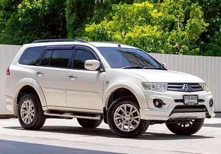 2015 Mitsubishi Pajero Sport SUV ออกรถฟรี